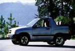Chevrolet Tracker 2000 года